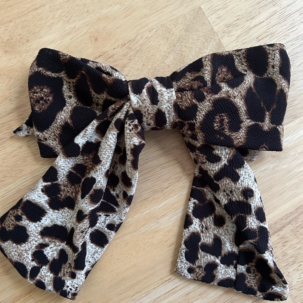 Leopard Print Bow